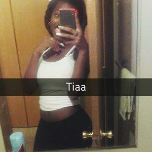 Meet your Posher, Tia