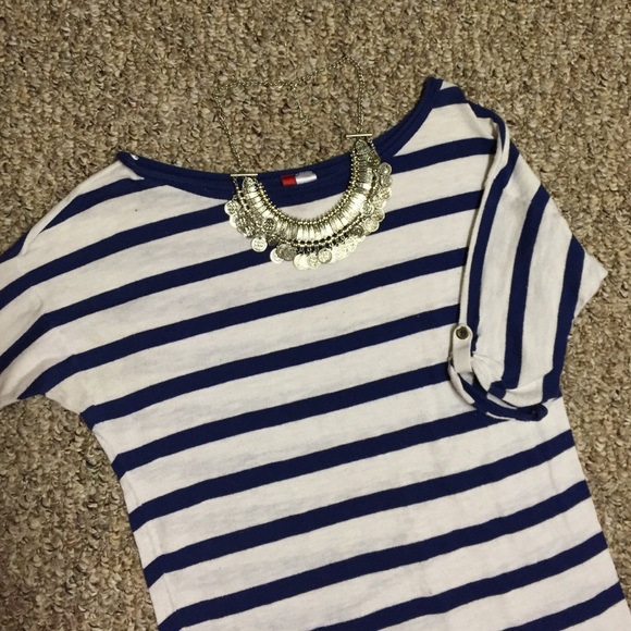 Blue and white short sleeve sweater