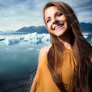 Meet your Posher, Gina