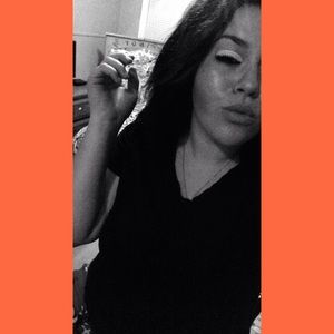 Meet your Posher, Alissa