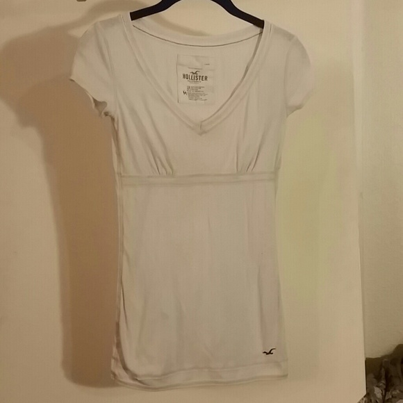 Hollister top
