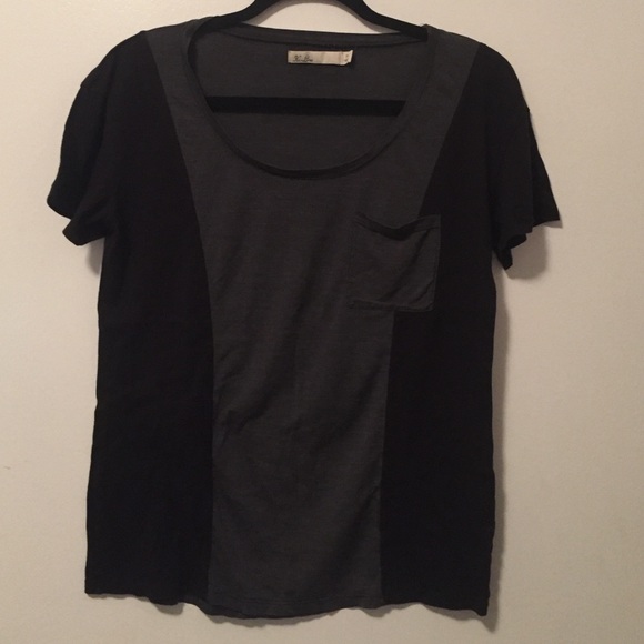 Madewell black and grey t-shirt size:M
