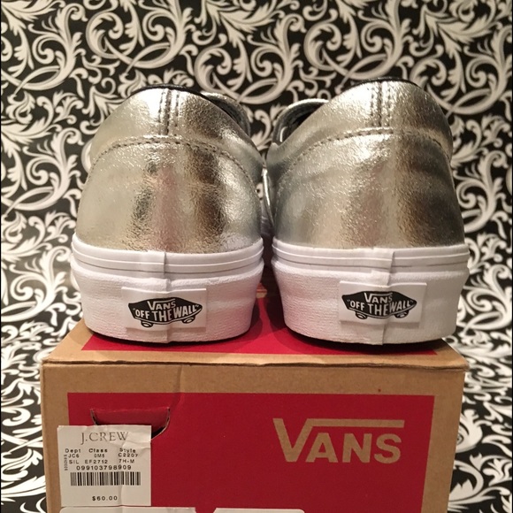 ✨SOLD in BUNDLE✨ - Picture 3 of 4