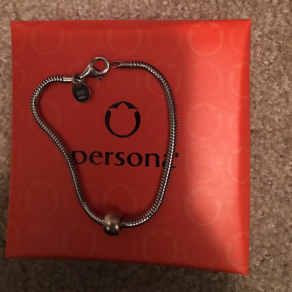 Charm bracelet