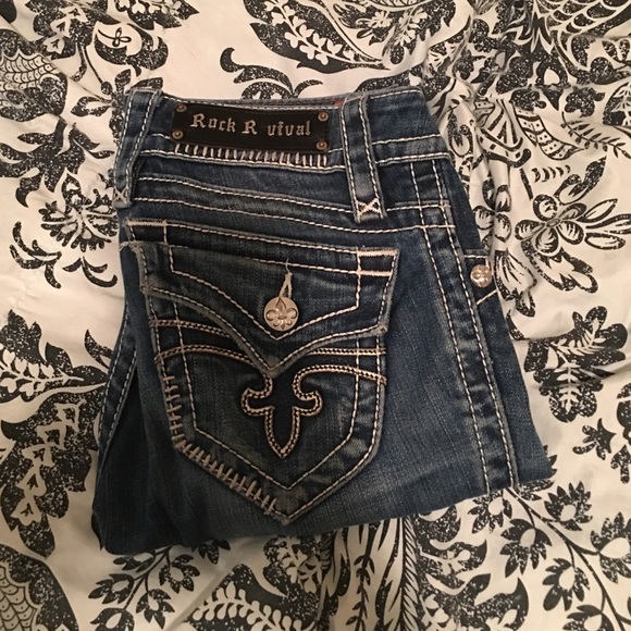 Rock revival skinny jeans