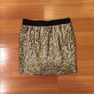 Sequence skirt