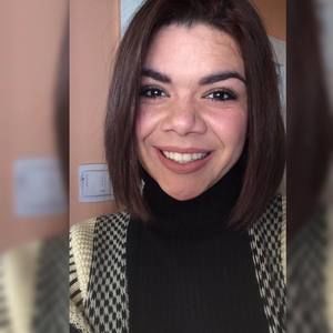 Meet your Posher, Cinthia