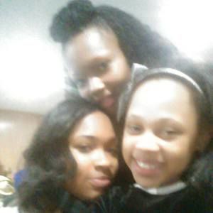 Meet your Posher, Adrianne