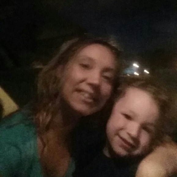 🌹BOOKMARK MY CLOSET🌹 - Picture 2 of 8