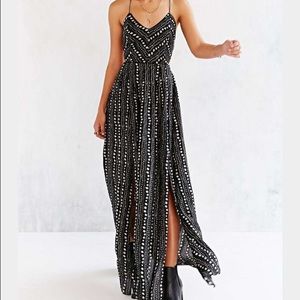 Ecote Strappy Back Safari Maxi Dress