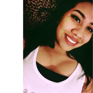 Meet your Posher, Alexandra