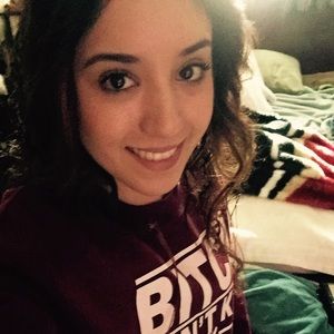 Meet your Posher, Aurora