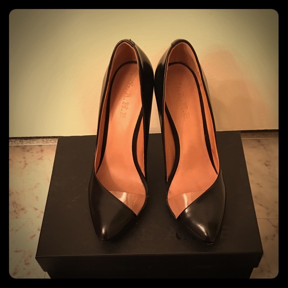 🚫SOLD🚫L.A.M.B harlie shoes