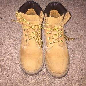 Gently Used Timberland Combatboots