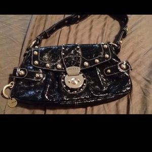 guess purse