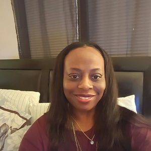 Meet your Posher, Monika