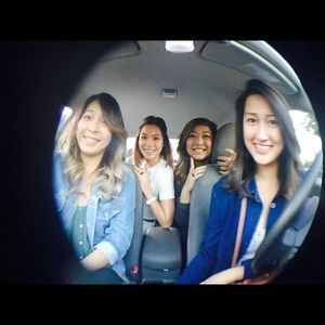 Meet your Posher, Linh