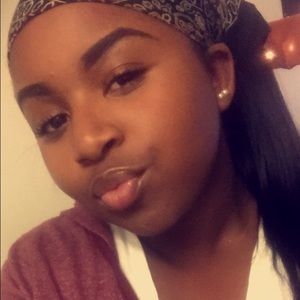 Meet your Posher, Danni