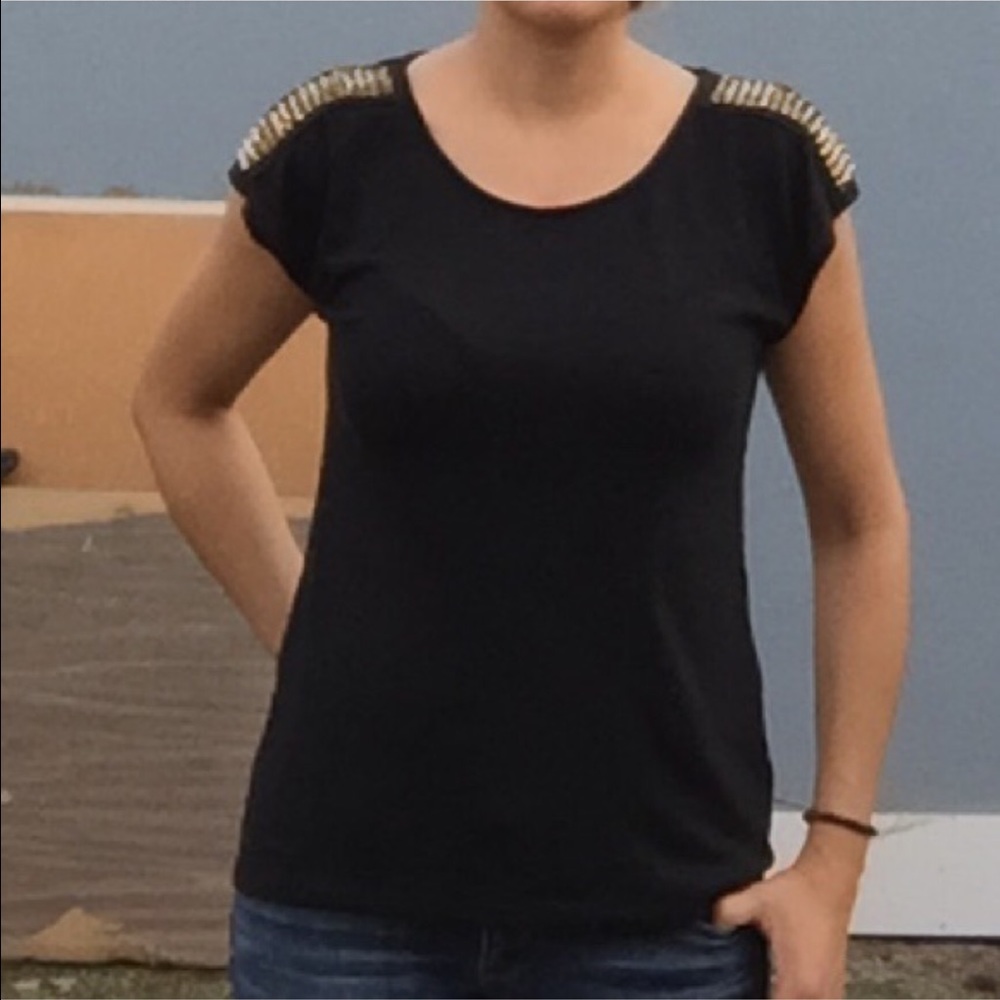 T8 Studded shoulder knit top