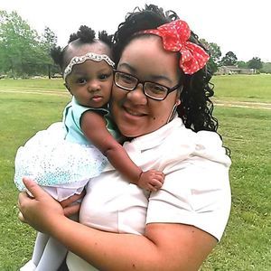 Meet your Posher, Monique