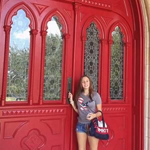 Meet your Posher, Bruna