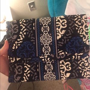 Vera Bradley jewelry folio