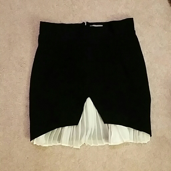 Zara mini skirt