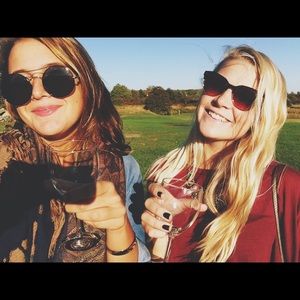 Meet your Posher, Tori