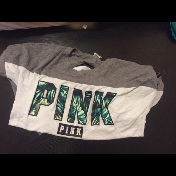 Love pink long sleeve