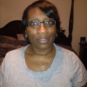 Meet your Posher, Tonya