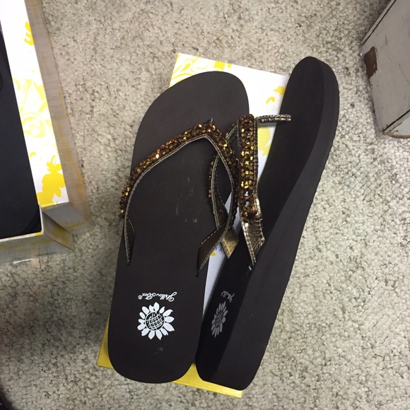 Yellowbox flip flops