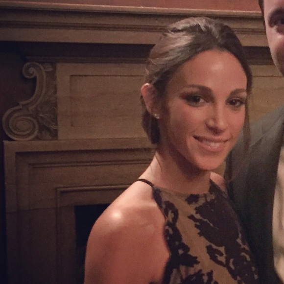 Meet your Posher, Samantha