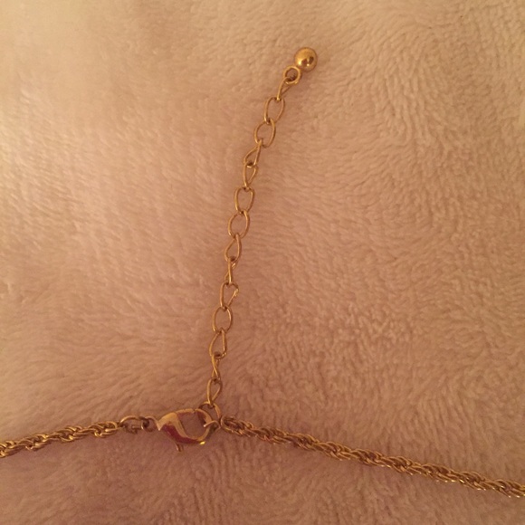 Geode slice necklace - Picture 4 of 4