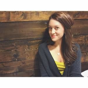 Meet your Posher, Brooke