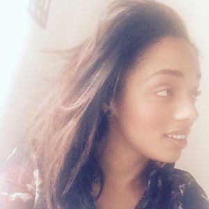 Meet your Posher, Trecia