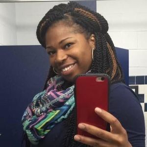 Meet your Posher, Alisa