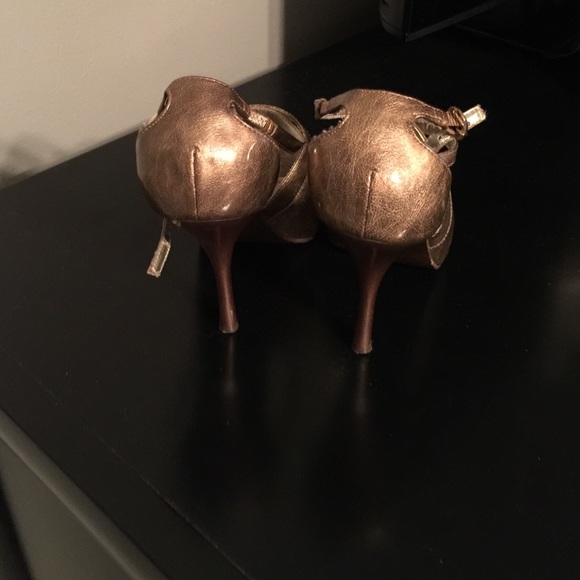 Carlos Santana heels used a few times - Picture 2 of 4