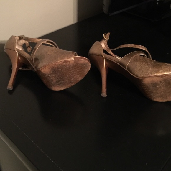 Carlos Santana heels used a few times - Picture 3 of 4