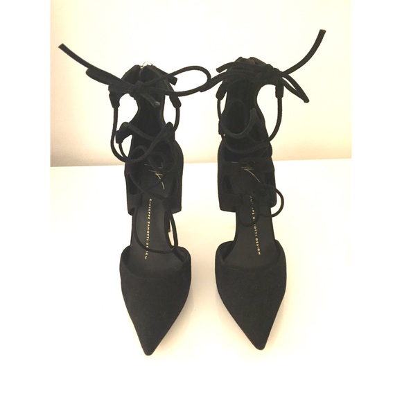 Giuseppe Zanotti Suede Pointed Toe Lace-up Pumps - Picture 2 of 6