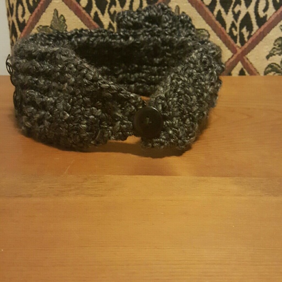 Crochet ear/head warmer - Picture 2 of 3