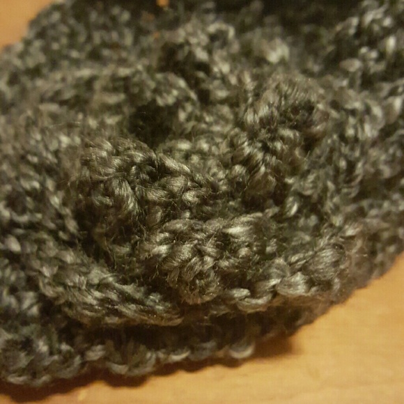 Crochet ear/head warmer - Picture 3 of 3