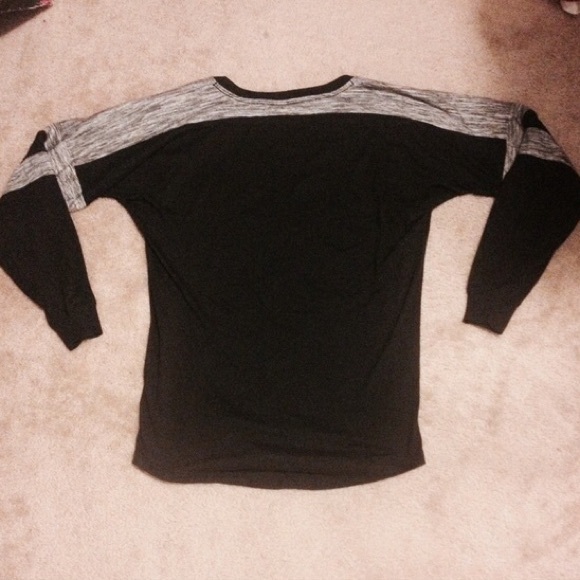 Victoria's Secret black long sleeve crewneck