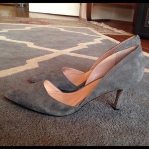 Sole Society gray suede pumps!