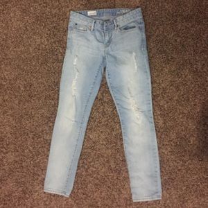 Distressed Skinny Jeans