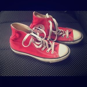 Red converse