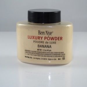 Ben Nye Luxury banana powder