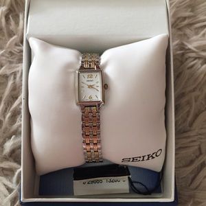 Ladies SEIKO watch