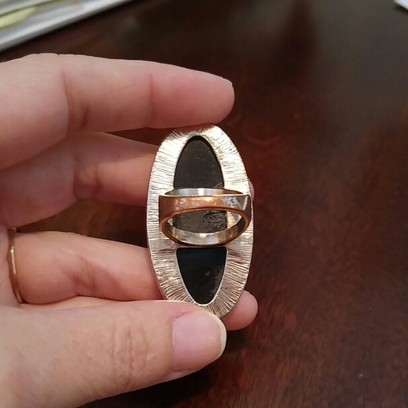 Fashion ring - Picture 2 of 3