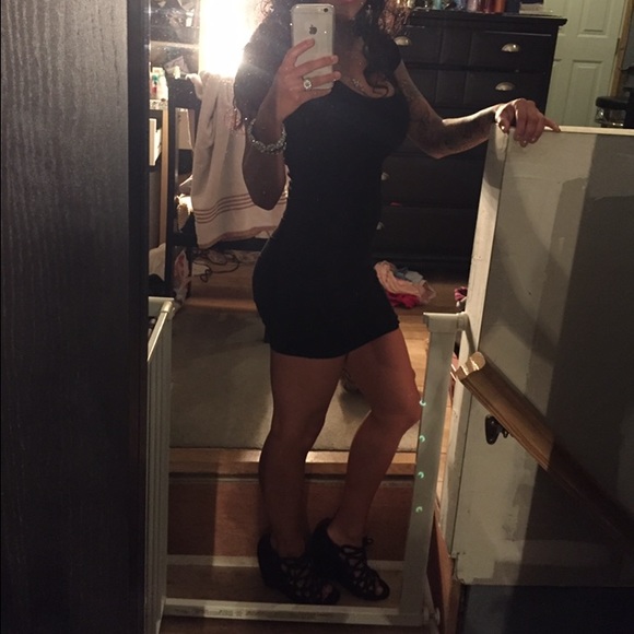 Black body con Bebe dress