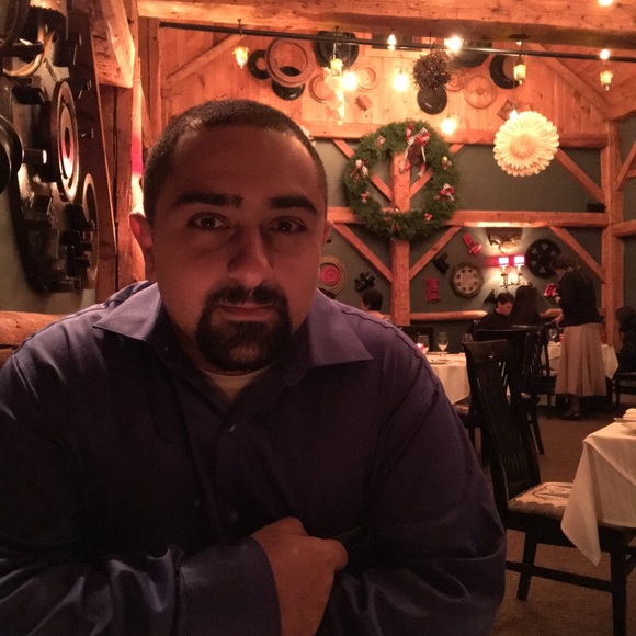 Meet your Posher, Jony - Picture 1 of 1